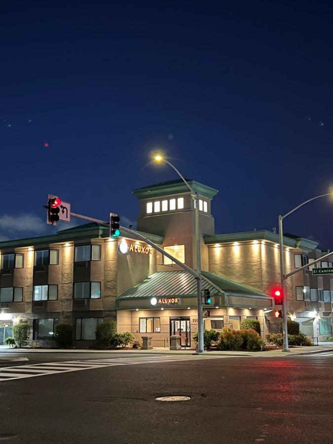 Aluxor Sfo, Shuttle Service San Bruno