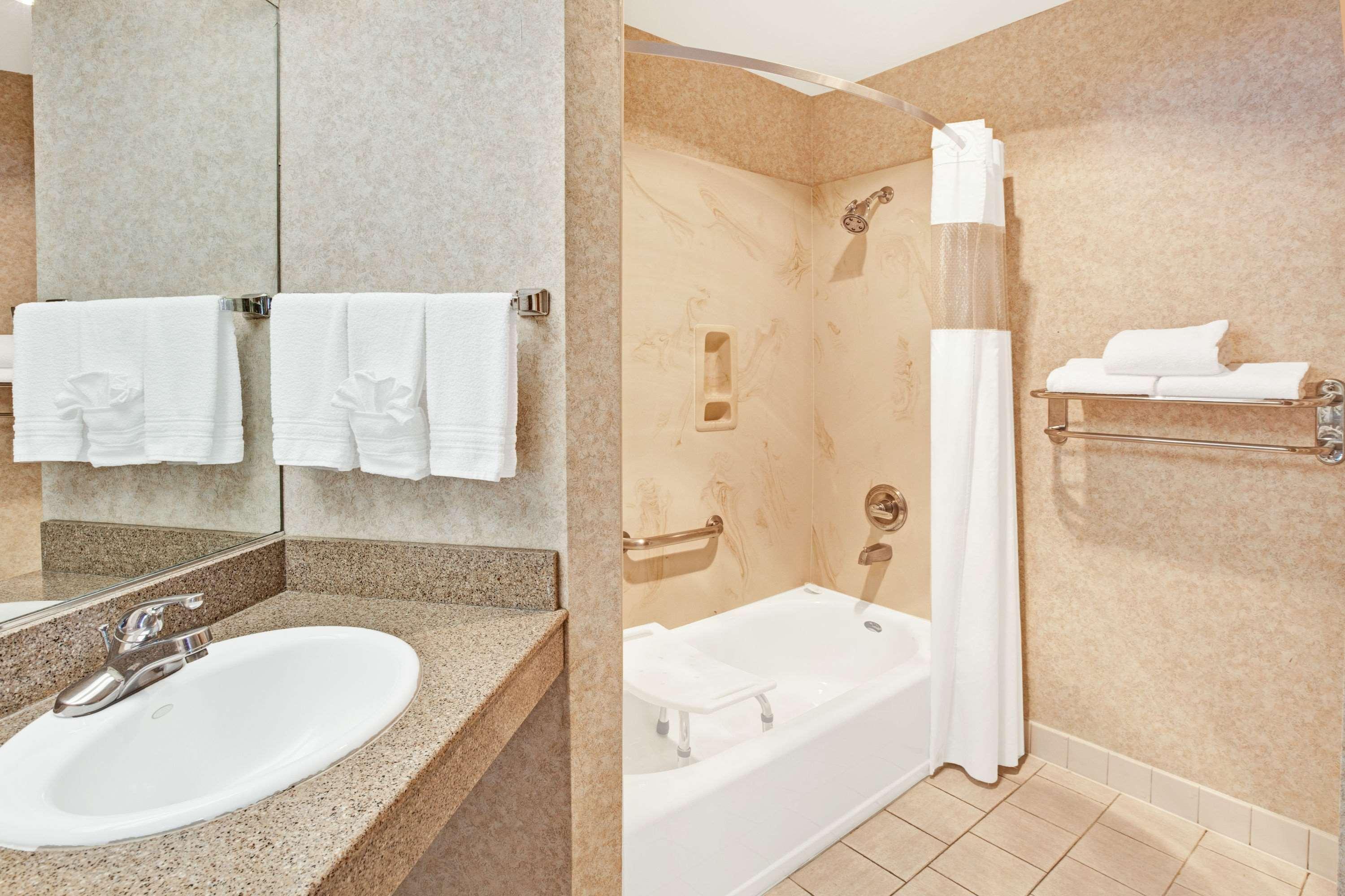 Aluxor Sfo, Sapphire Boutique Collection Hotel