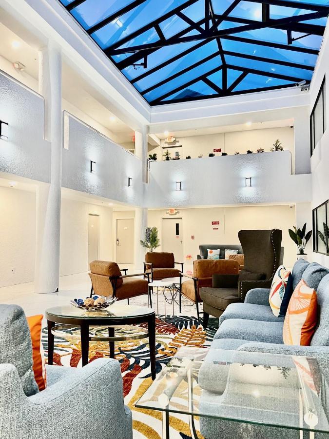 Hotel Aluxor Sfo, Sapphire Boutique Collection 2*