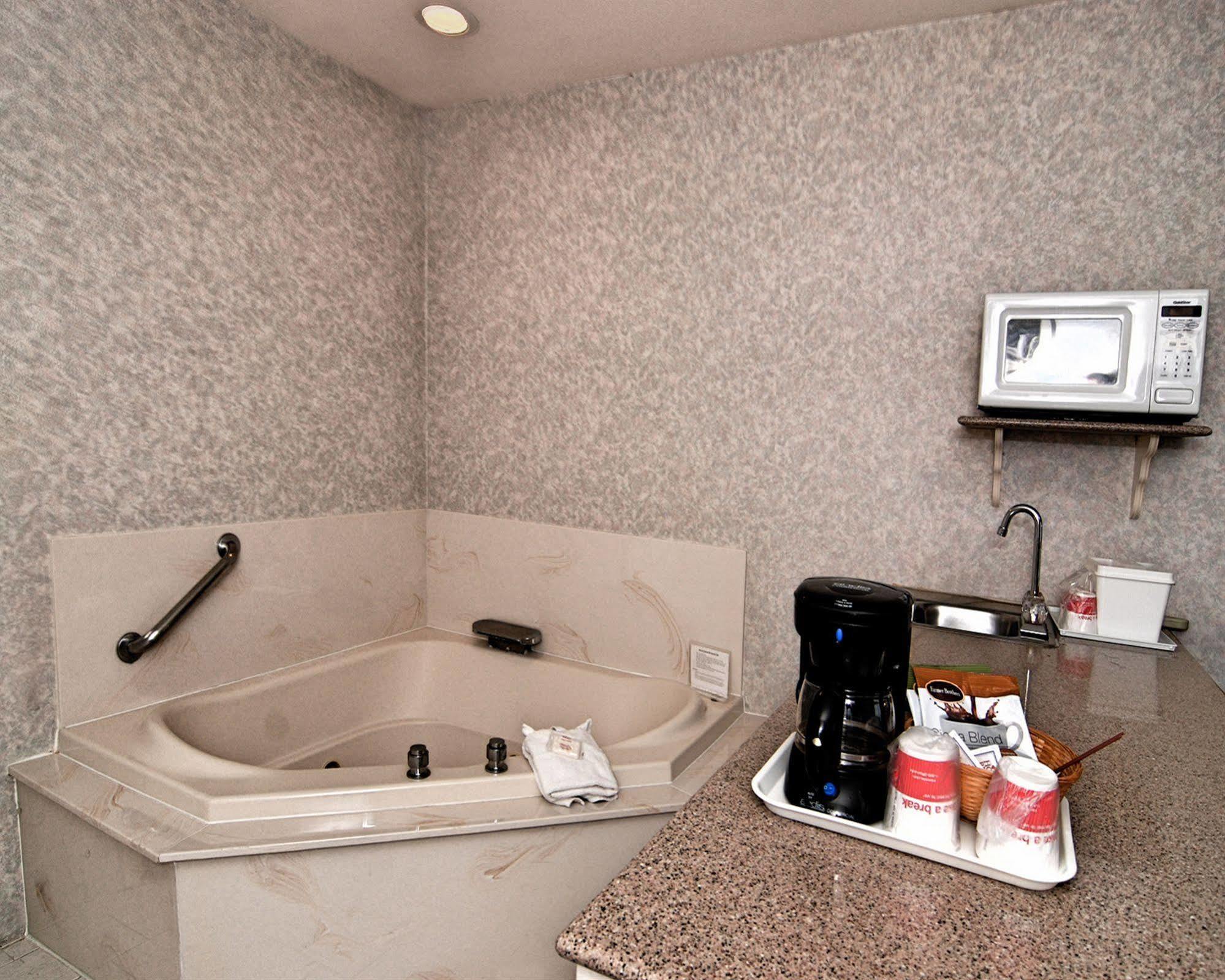 Aluxor Sfo, Sapphire Boutique Collection Hotel 2*